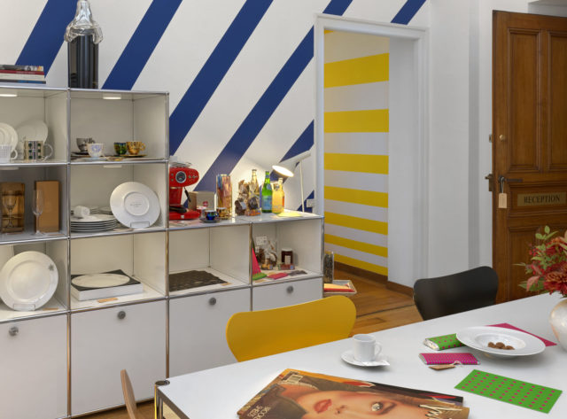 19.00 Visite privée de « Encore(s), une proposition de John M Armleder », suivi du dîner de fin d’année